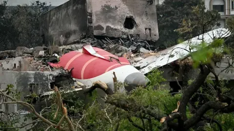 Next of kin of the Air India accident those lost sue aviation giants the manufacturers